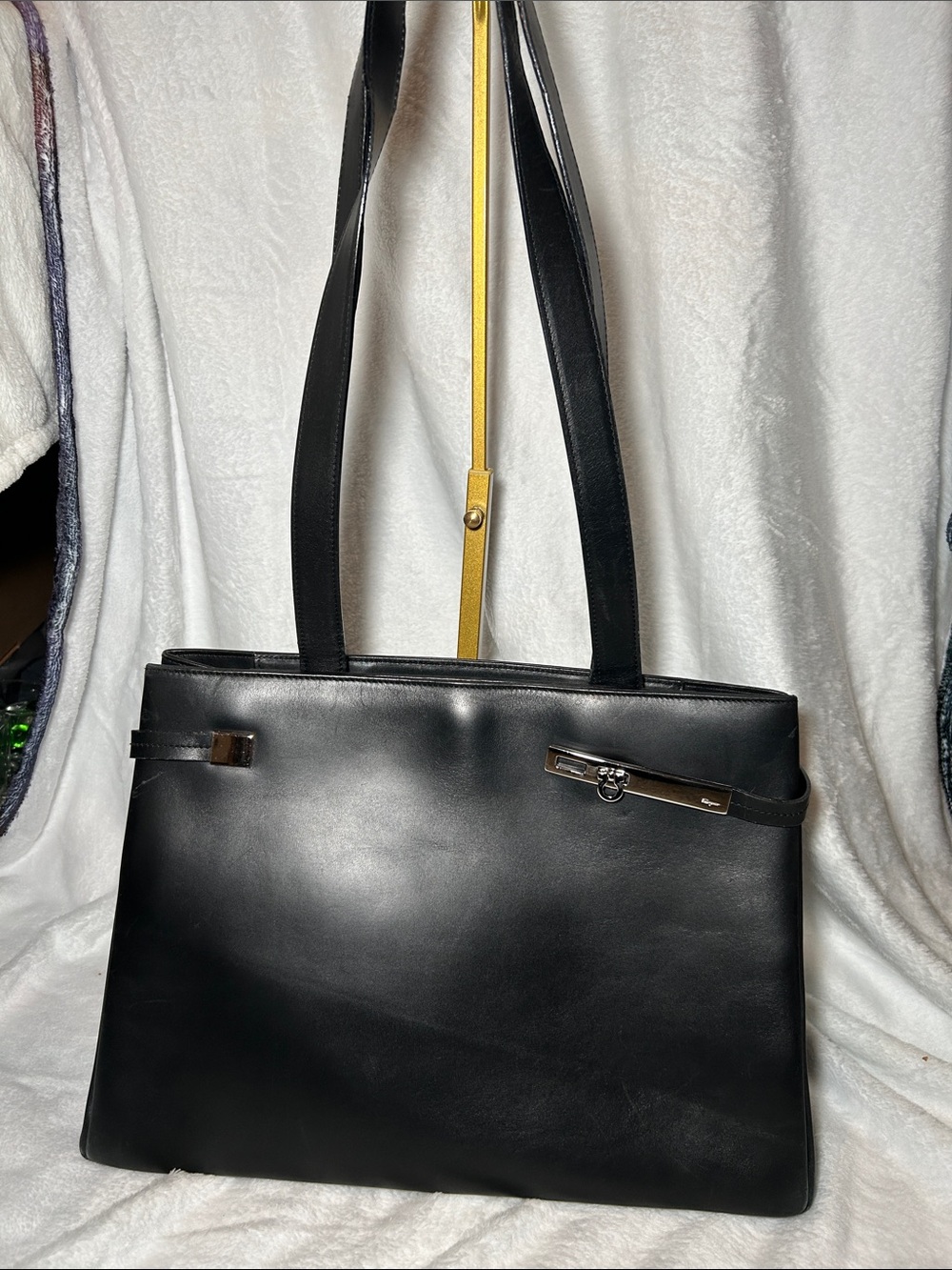 417. Salvatore Ferragamo Gancini Structured Leather Tote Bag